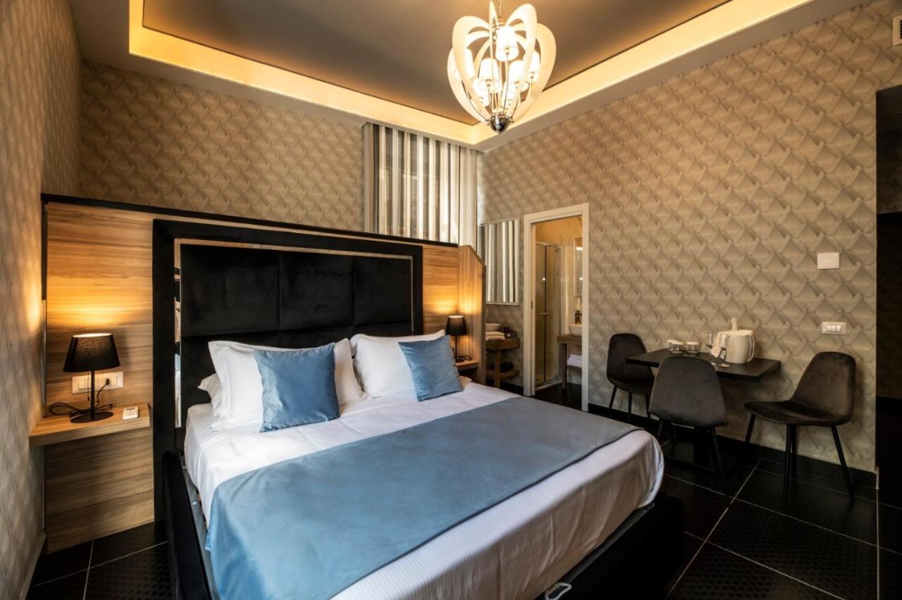 Sole Luxury Couette-café